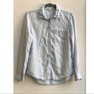 Aeropostale Light Denim Colored Top L